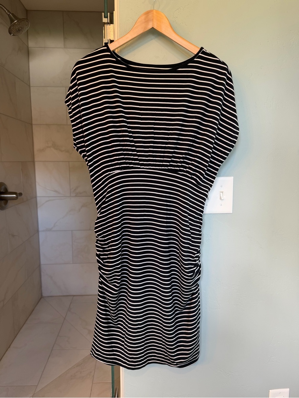 Old Navy Maternity Black and White Striped Dolman Sleeve Dress - Size M